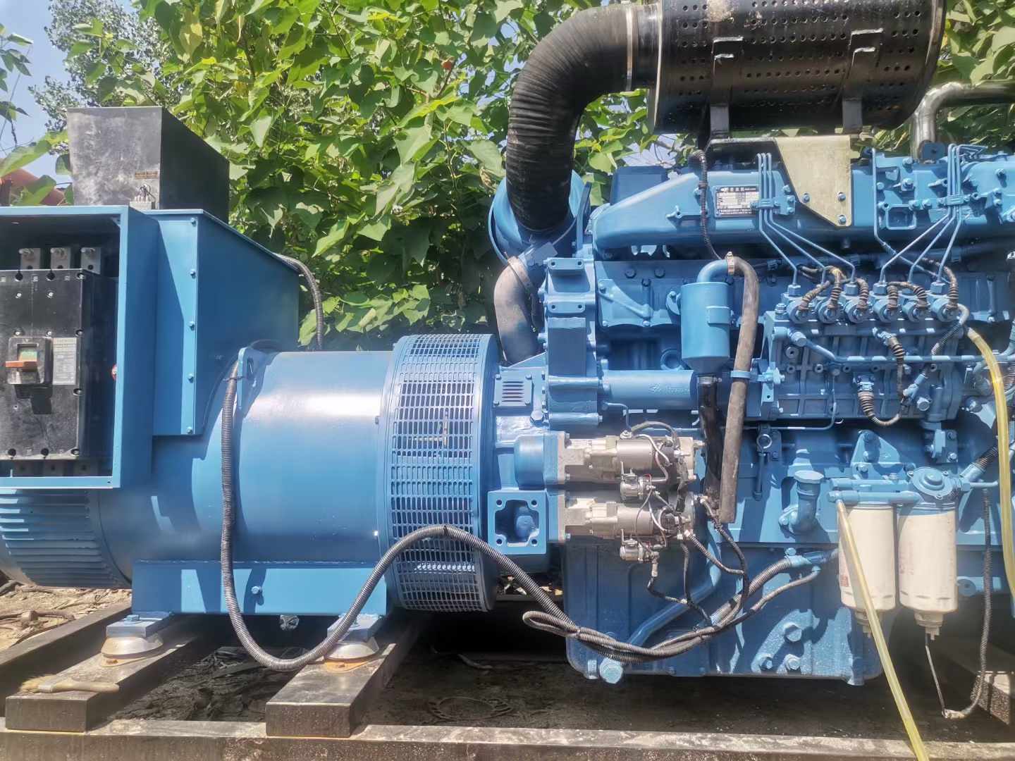 渭城详细说明降低 800kW 柴油发电机输出电流波动的方法