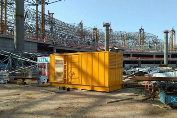 渭城发电机出租如何判断空气滤清器是否需要更换？